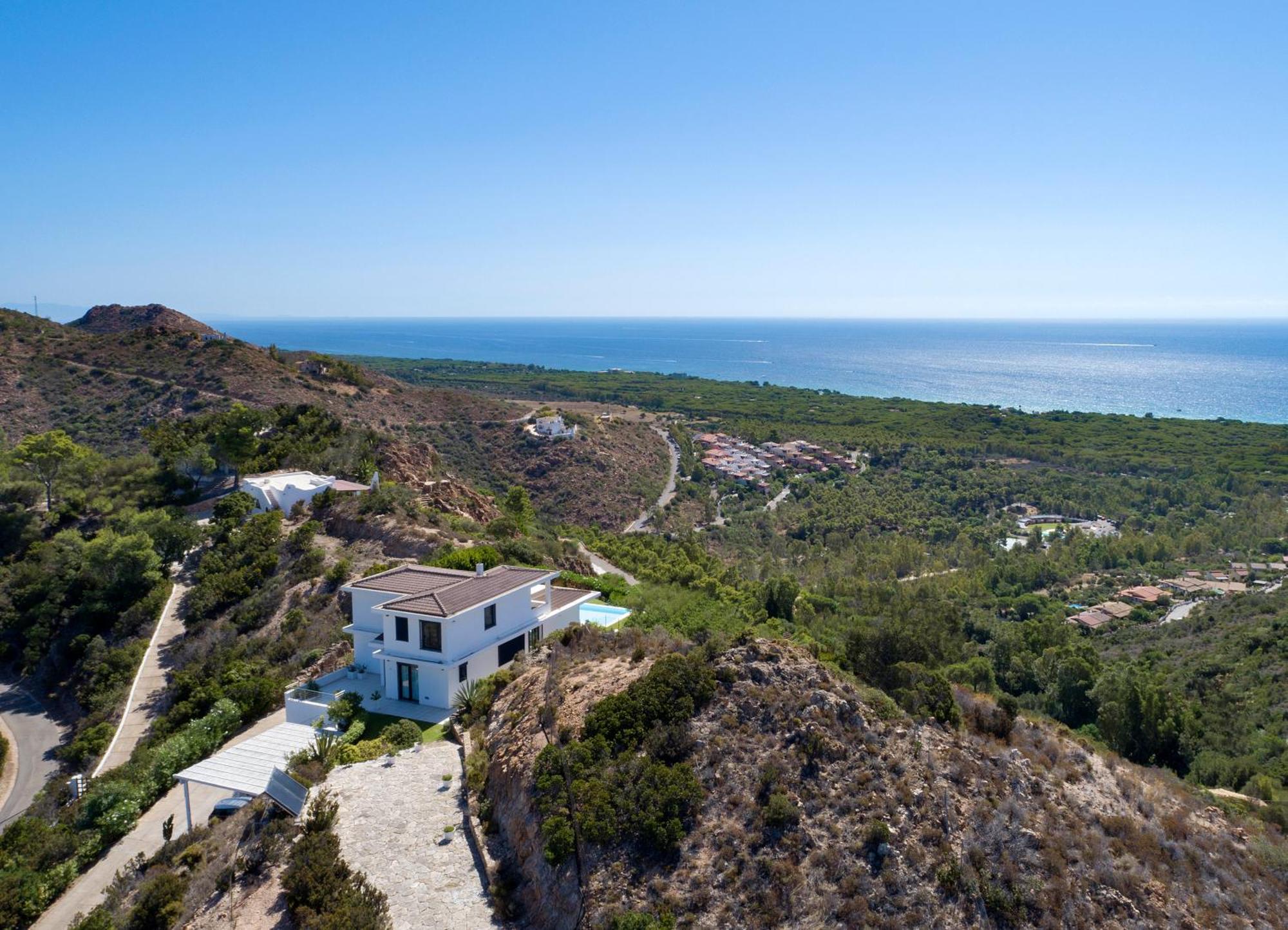 Villa Marita - Luxury Villa With Infinity Pool - Sud Sardegna Chia Exterior photo